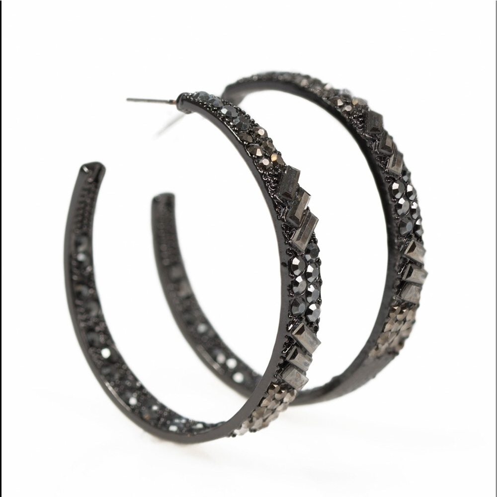 Glitzy Bu Association- Black